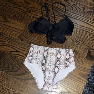 Very cute bathing suit!